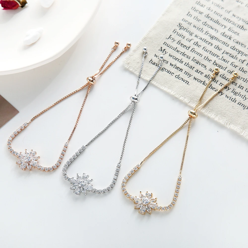 Элегантный циркониевый цветок браслет серебристый цвет регулируемый цепочка Шарм браслеты со снежинками для женщин и девушек Рождественский подарок