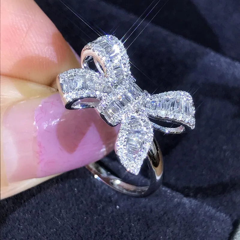 

Modyle 2019 New Fashion Silver Color Big Square Cubic Zirconia Bow Wedding Ring for Woman