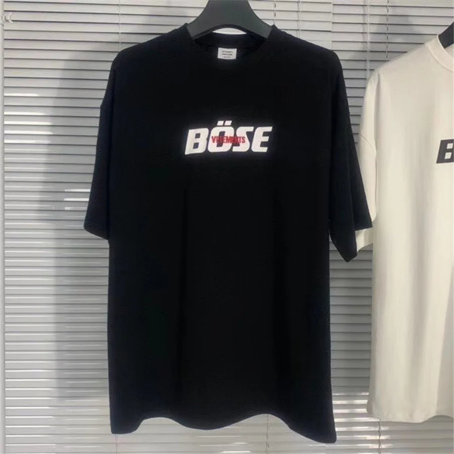 

Oversize VETEMENTS T-shirt VTM Tee Red Embroidery Logo Vetements Bose T Shirt