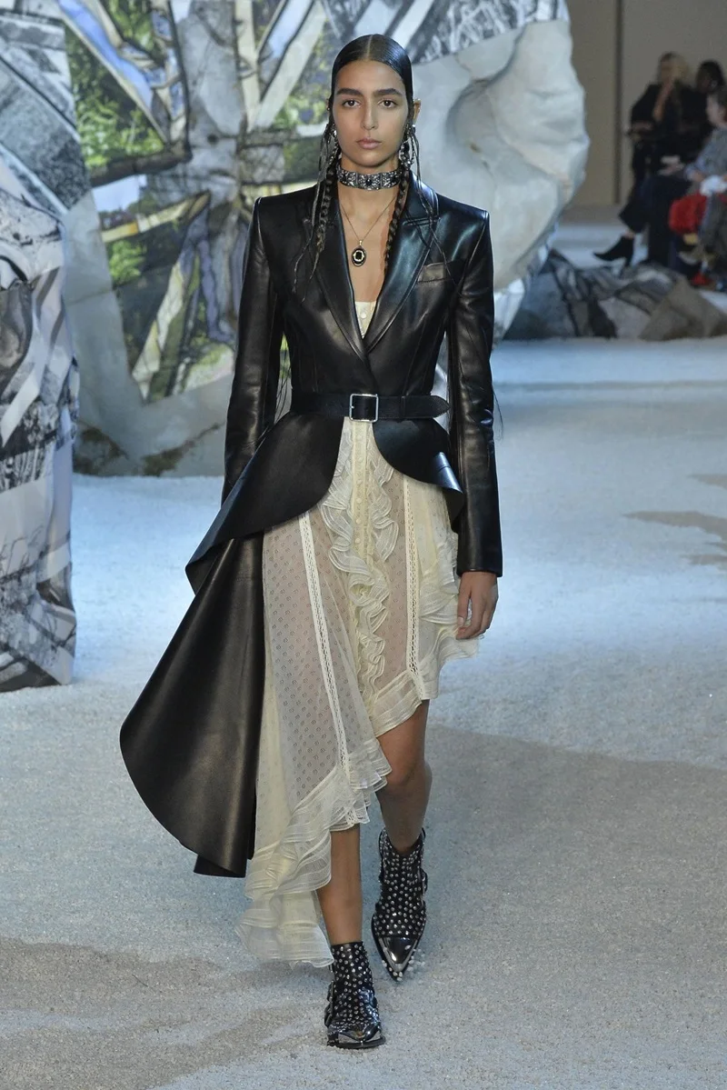 AMQ-SS19-W-02-1-1440