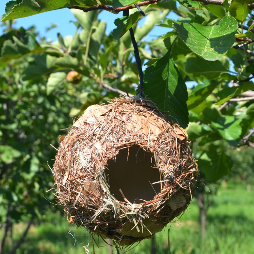 Natural Grass Bird Nest Hummingbird Birdhouse for Outside Hanging Grass Hand Woven Bird Nest Bird Hut for Yard Decoration