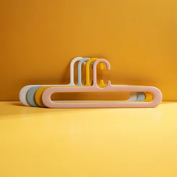 

High Quality Portable Cute Clothes Hanger Kid Baby Clothes Coat Hangers Hook Household Kids Pants Hangers for Clothes Hanger