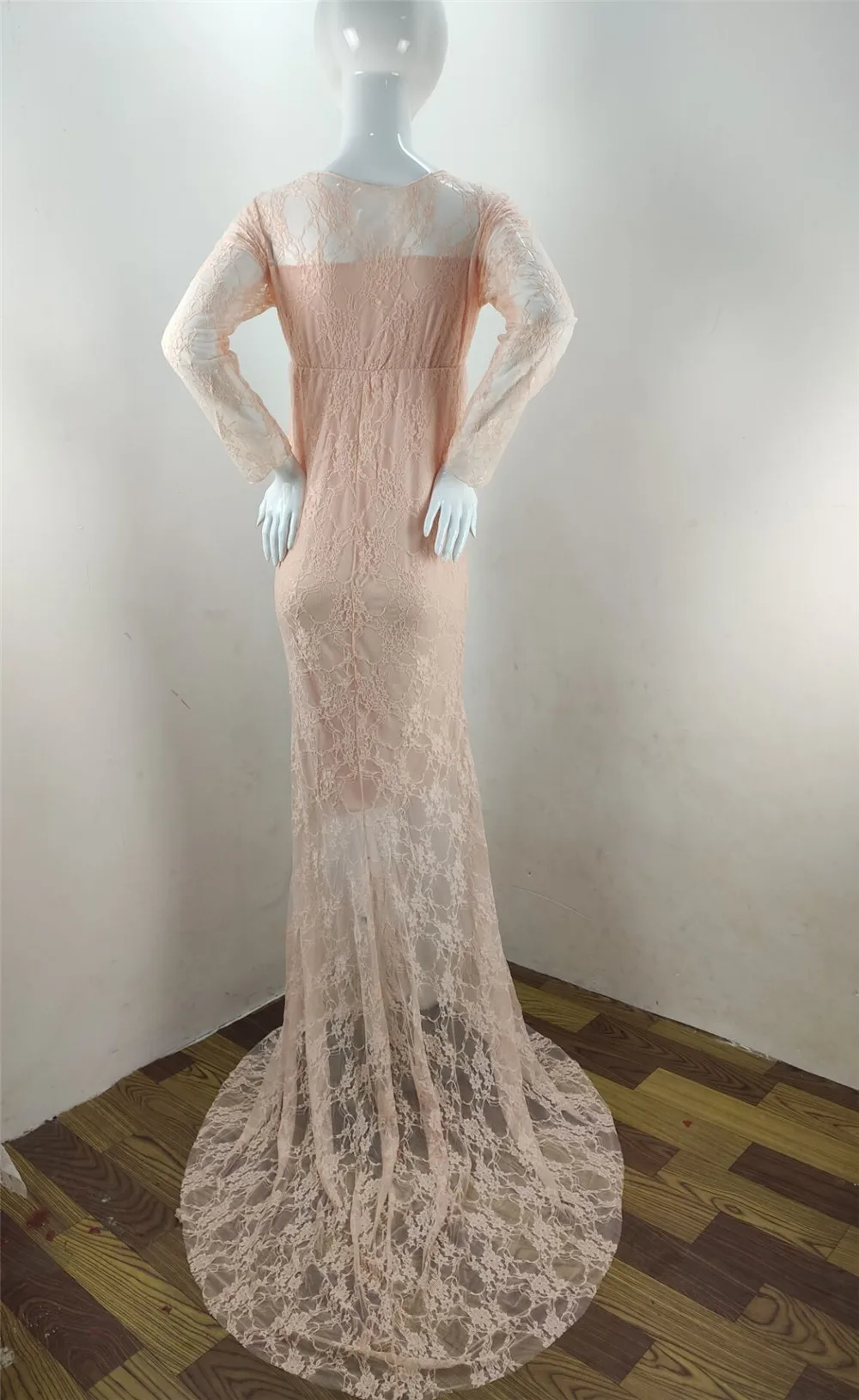 New Maternity Dresses For Photo Shoot Lace Fancy Pregnancy Dress Photography Prop Long Sleeve Pregnant Women Maxi Maternity Gown (3)