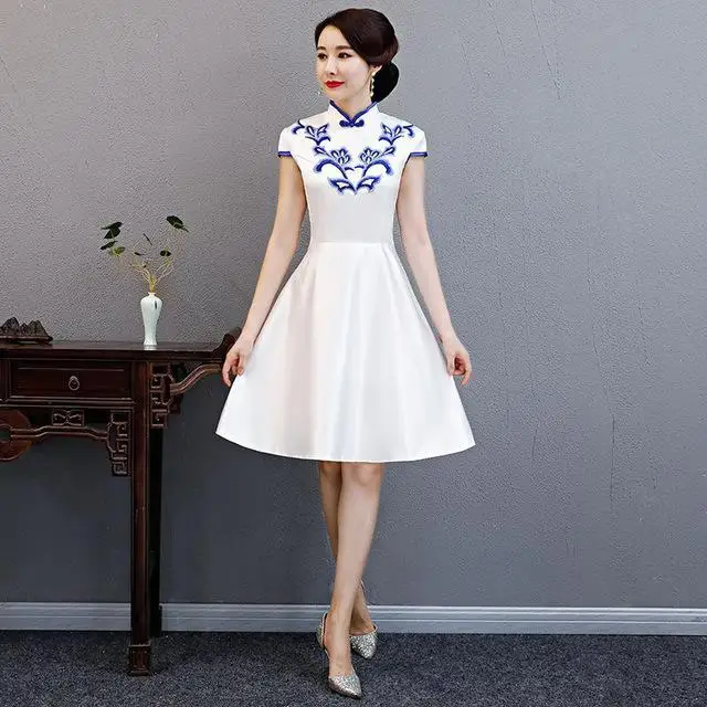Зеленое Мини вечернее платье для женщин, большие размеры, атлас, Qipao, воротник-стойка, Cheongsam Novalty, тонкое сексуальное китайское Повседневное платье - Цвет: White