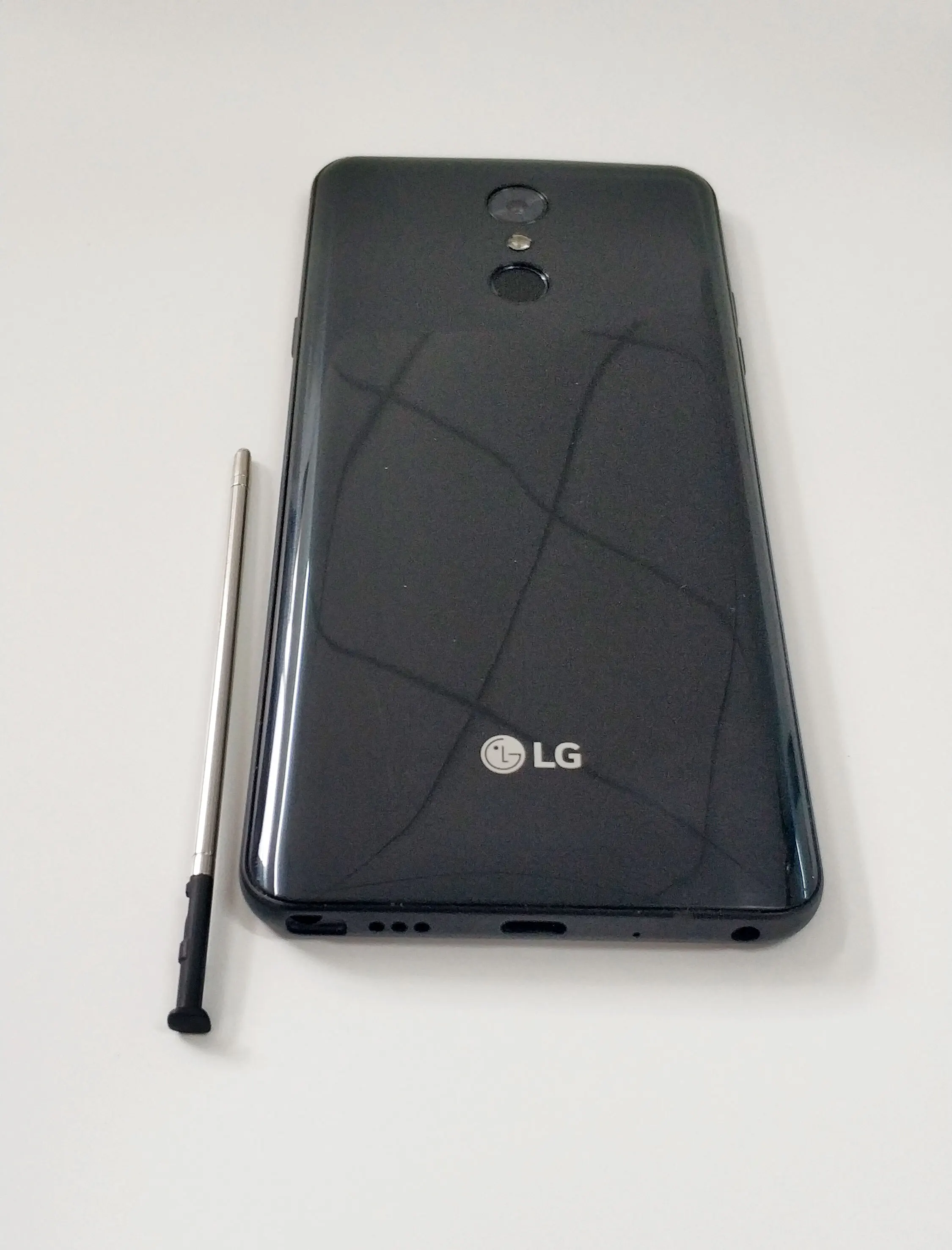 Original Unlocked CellPhone LG Q8 6.2 Inch 4GB+64GB Korea Version 4G-LTE Fingerprint (No Polish Language iphone xr refurbished