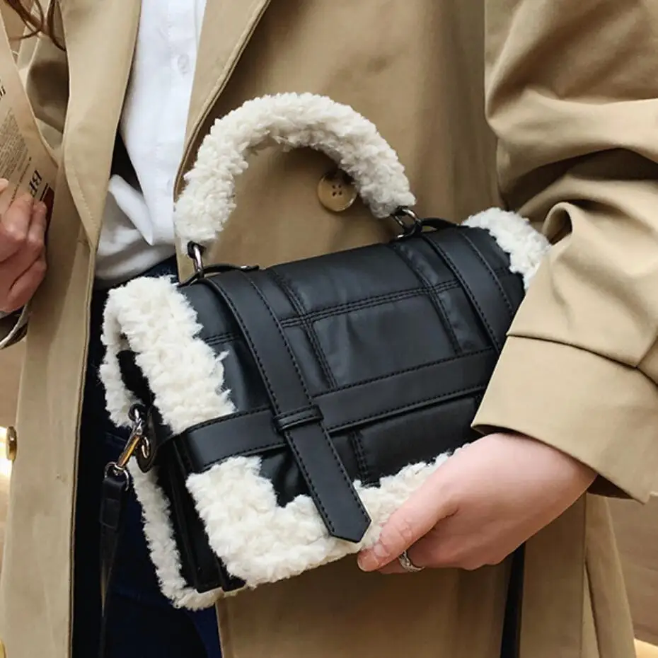 

2021 Winter Trending Classic Plush Totes Women's Handbag Casual Lambswool Pu Leather Shoulder Crossbody Bags Designer