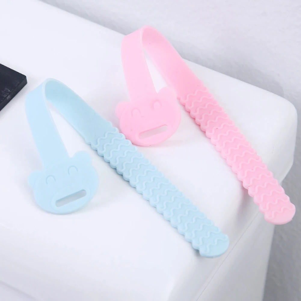 1Pc Bear Head Toilet Seat Cover Lifter soft Silicone Good fit Toilet potty ring Handle for Travel Home Bathroom
