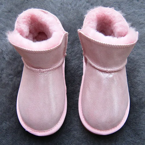 Зимние ботинки в австралийском стиле для маленьких девочек; Детские теплые ботинки из овечьей кожи и меха; водонепроницаемые ботинки для младенцев; ботинки для мальчиков; нескользящая обувь - Цвет: U Shiny pink
