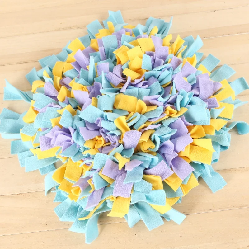 Dog Snuffle Mat Hand Woven Dog Sniffing Pad Soft Pet Nose Work Smell Snuffle Mat Training Feeding Foraging Skill Blanket Dog - Цвет: C