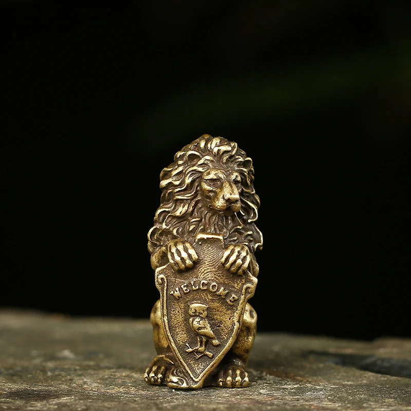 shiled lion lion statue (7)