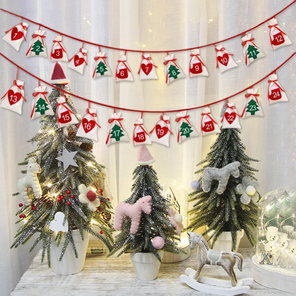 24pcs Hanging Fabric Christmas Calendar Candy Gift Bags Countdown Advent New Year storage Bags 11x16cm Christmas Party Decoratio