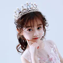 

Pearl Crystal Princess Crown Handmade Rhinestone Tiaras for Girls Birthday Wedding Model Catwalk Queen Diadems Butterfly Decor