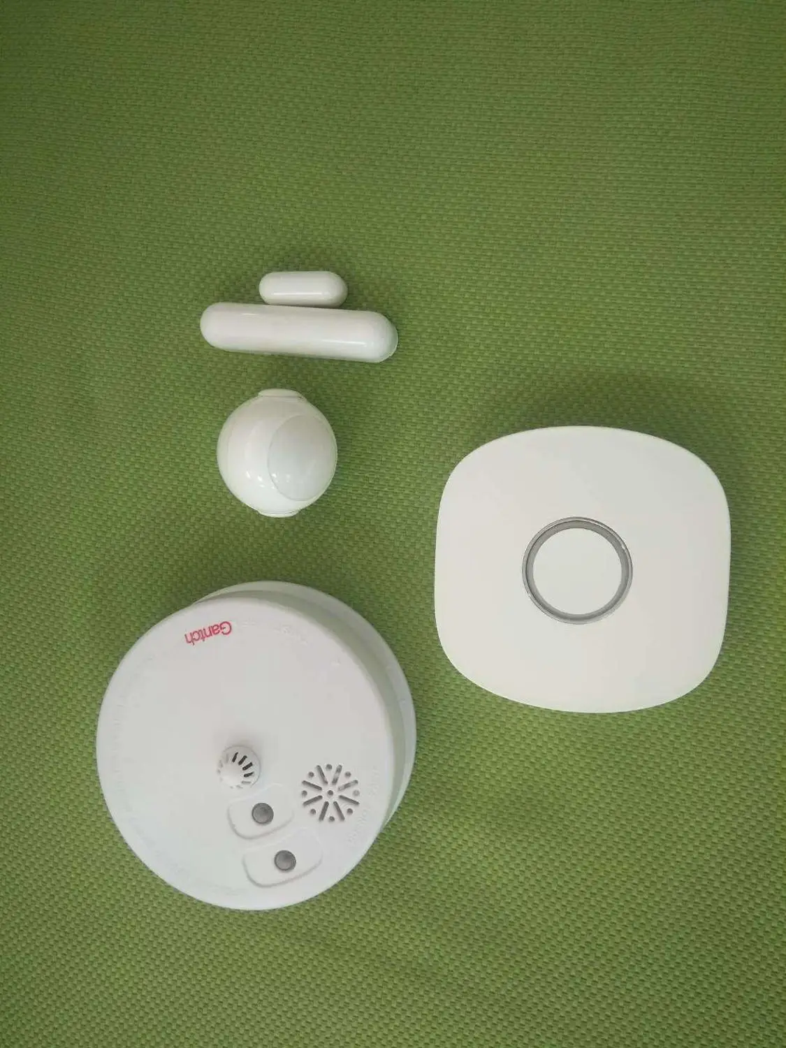 

Custom Zigbee Wireless remote control plug wifi smart socket smart home switch