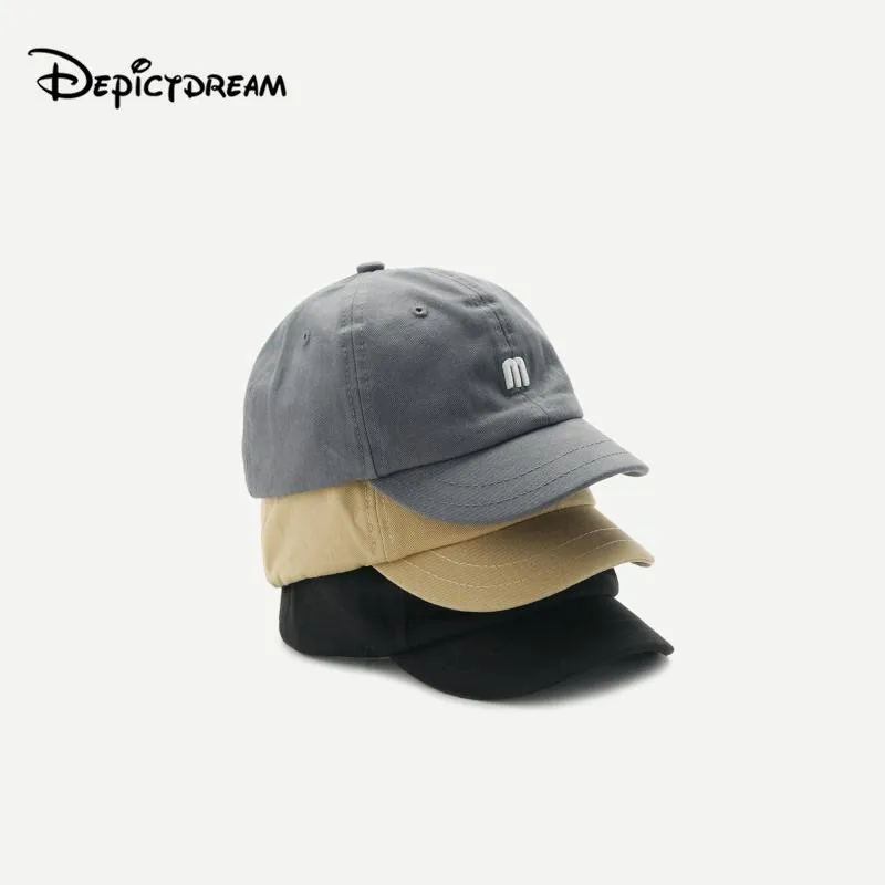 

New pattern Cotton Hat Cute Cartoon Embroidery Short brim Eaves of Leisure Soft Caps Baseball Caps Men and women Snapback Hats