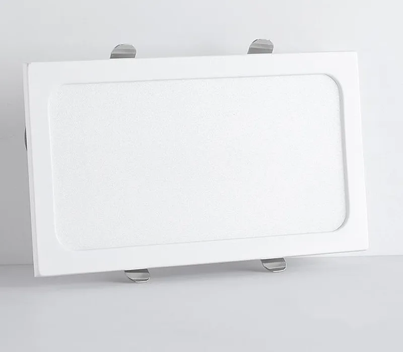 AC220-240V 공장 가격 그릴 다운라이트 볼드 12W 18W 24W 그리드 라이트 LED 천장등 매립형 직사각형 조명 복도용