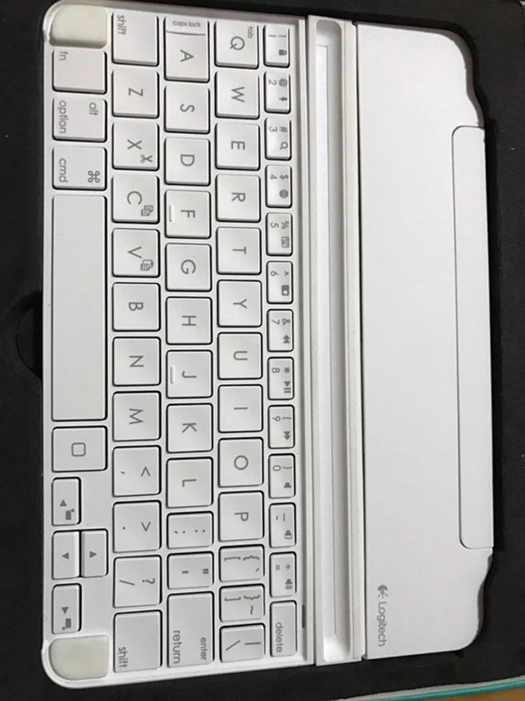 Чехол-клавиатура на магнитной застежке для ipad mini и ipad mini с дисплеем retina, logitech IK0760