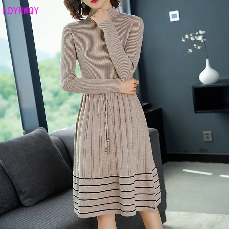 

2019 autumn and winter new Korean women's striped half-high collar pullover long-sleeved stitching loose tie waist knit dress