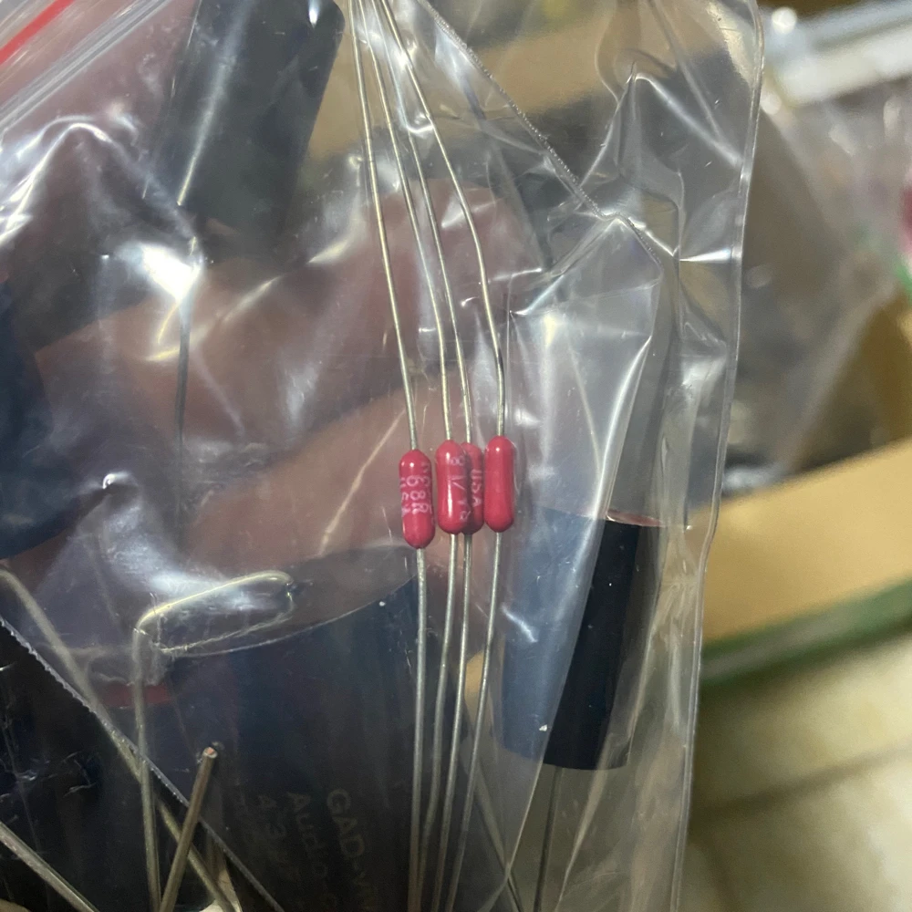 Original American RA 1/4W audio dedicated non-inductive resistor 4pcs/lot Cost-effective fever resistor