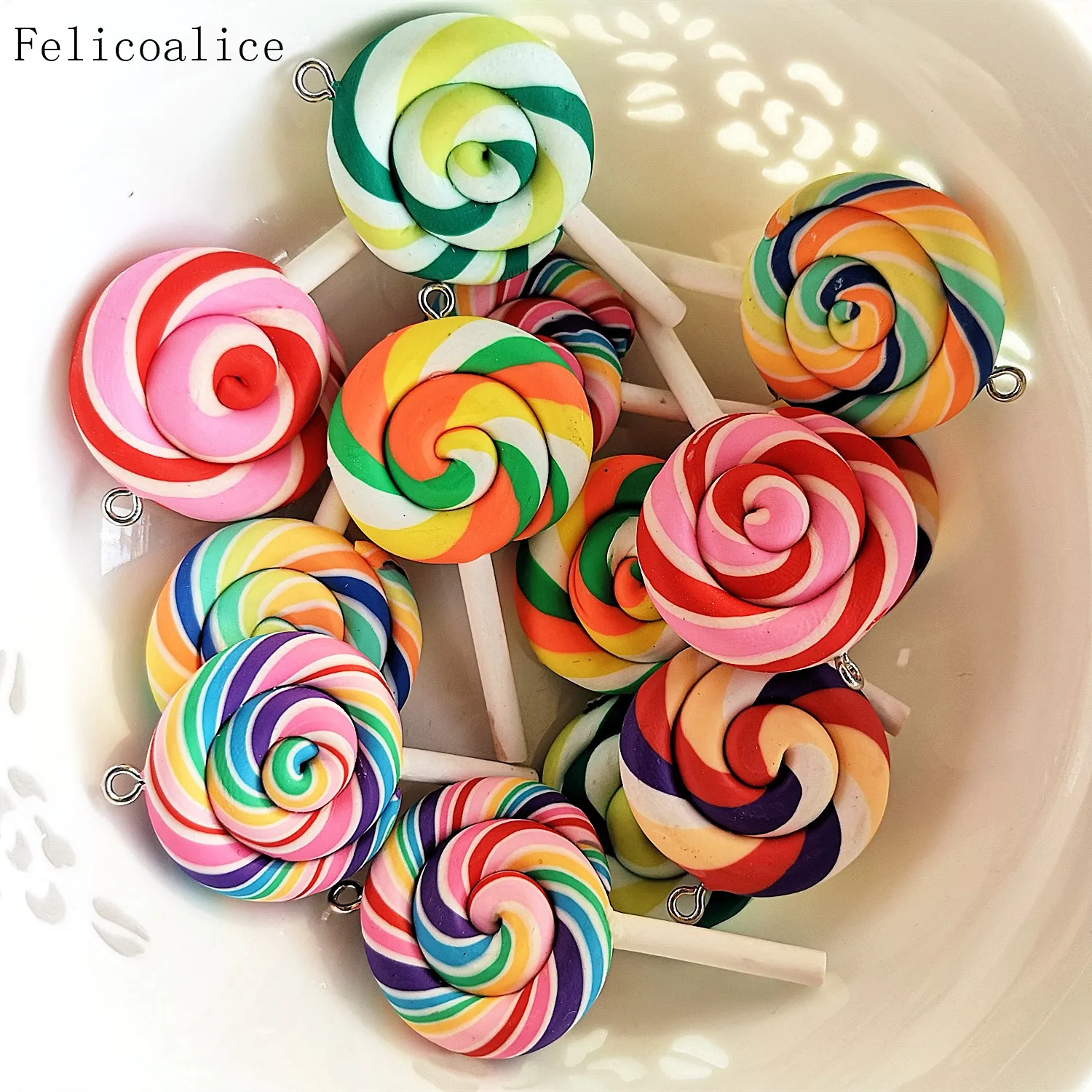 Encantos para Faça Multicolorido Arco-íris Macio Cerâmica Pirulitos Você Mesmo Personalidade Garrafa Pingentes Argila Decoração Brincos Colar 50 Pçs 1 High Quality Joias e Acessórios