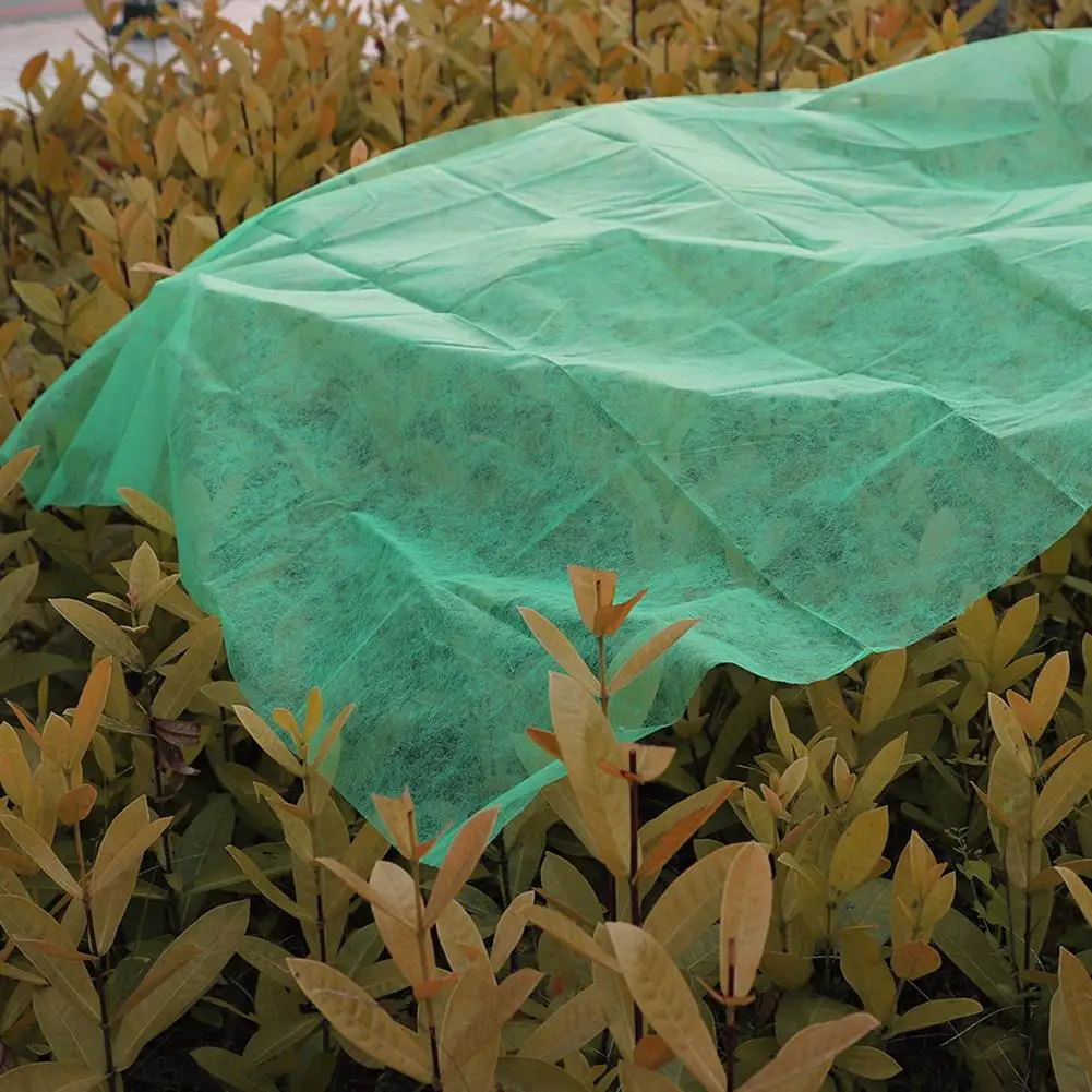 110cm Garden Plants Freeze Protection Cover Winter Garden Plant Cover Frost Protection Plant Blanket Greenhouse Film