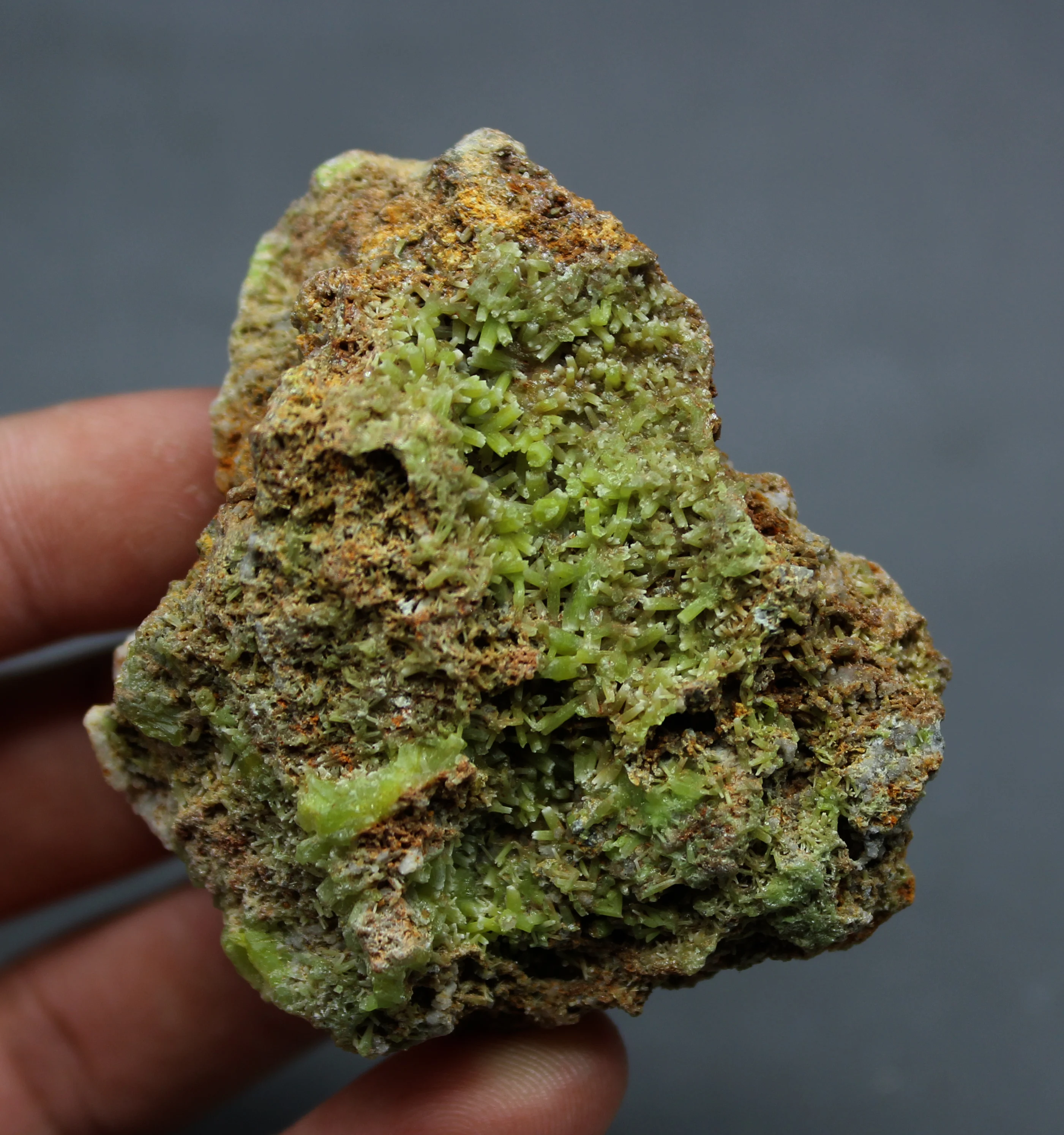 102 г натуральный редкий пироморфит зеленый свинцовая руда Природные Минеральные Кристаллы учебный образец коллекции из Китая