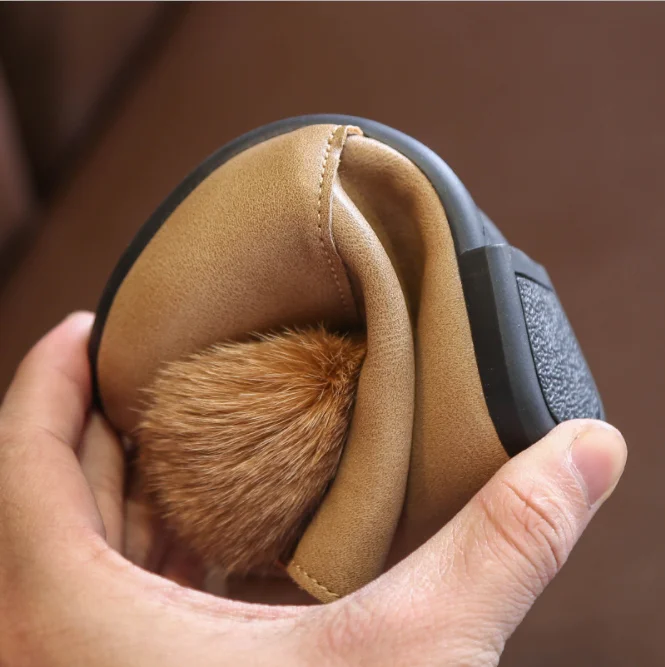 Детские ботинки; зимние плюшевые теплые ботинки martin; Модные Кожаные Мягкие флисовые Нескользящие ботинки для девочек