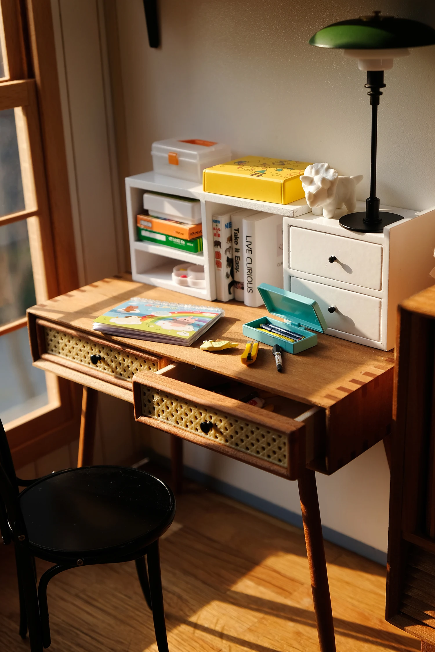 1/6 bjd ob11 miniature dollhouse furniture Mini model desk/solid wood table/double drawer table 4