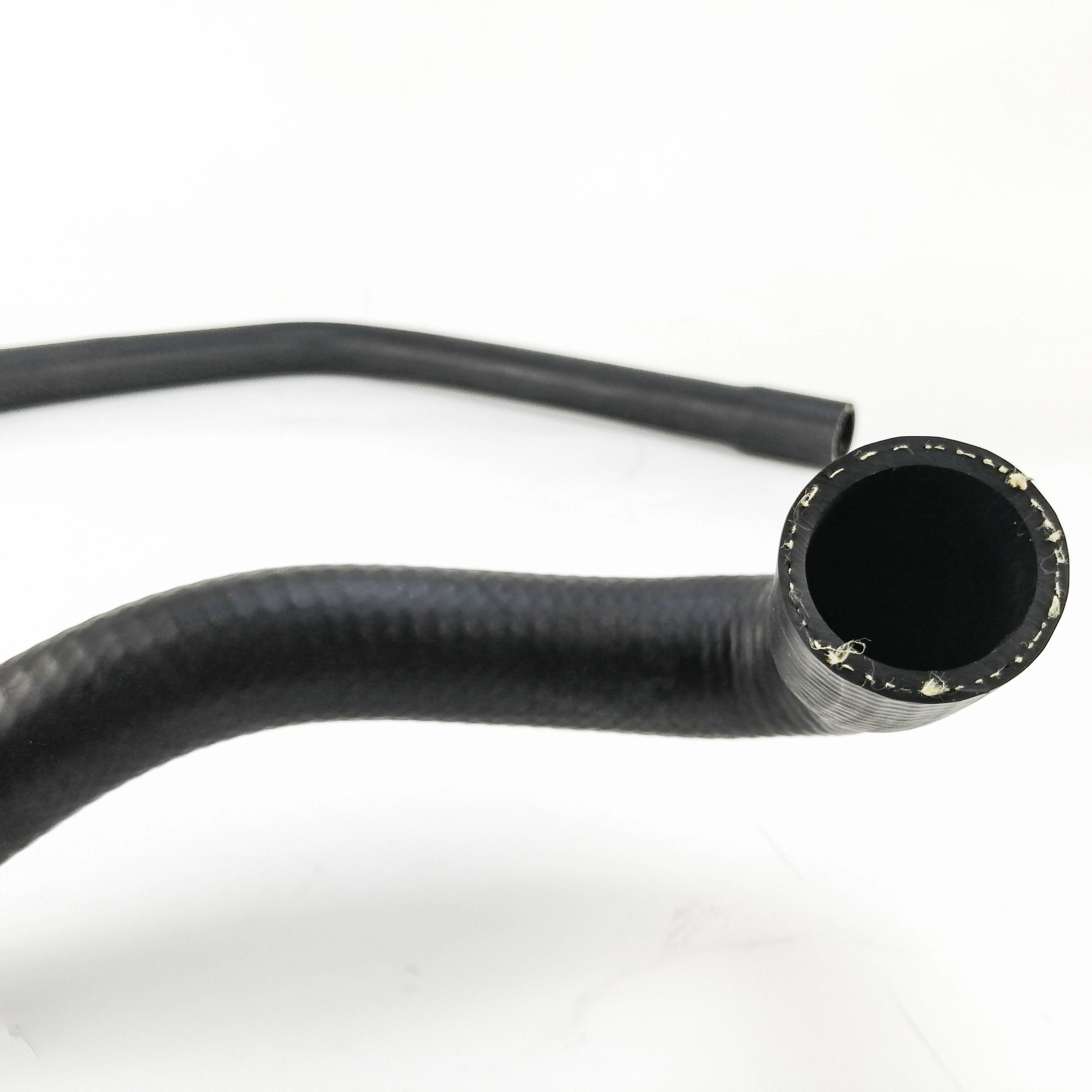 1 шт. OEM A6365010482 шланг для воды охлаждающей жидкости для Mercedes Benz KOMBI/LUXUSKOMBI резиновый шланг для воды