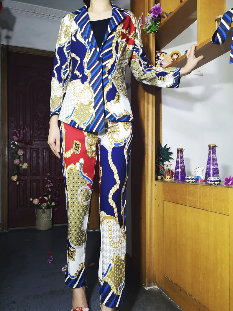 Qian Han Zi/ модные осенне-зимние комплекты костюмов женские пальто с длинными рукавами и винтажные штаны с принтом комплект из 2 предметов