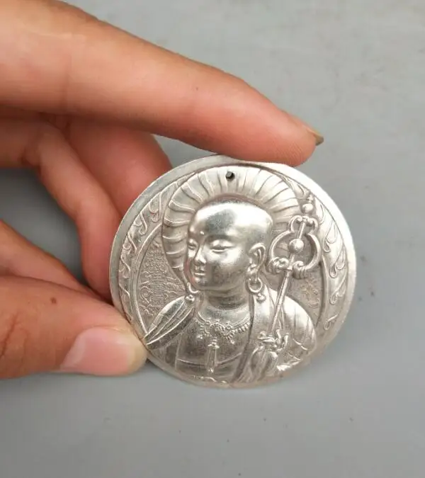 Коллекция тибетского серебра ручной резной Ksitigarbha Bodhisattva амулет кулон