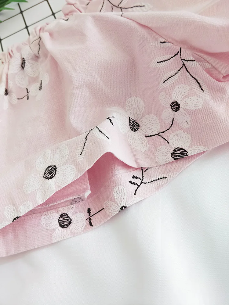 [] Летние модные хлопковые льняные шорты для девочек; корейский стиль; юбка-брюки с бантом; Детские хлопковые льняные брюки