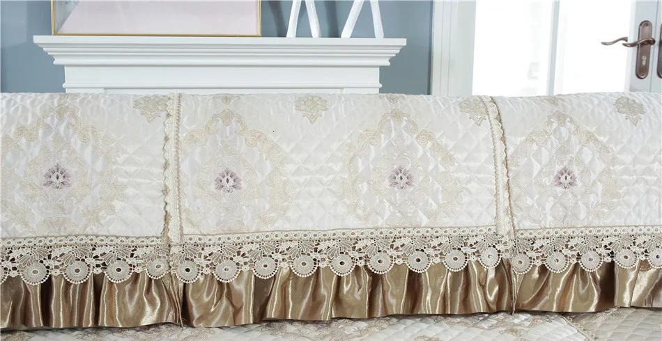 Yellow 1 Piece European Classic Style Embroidered Fabric With Lace Thicken Non-slip Sofa Cover Universal Sofa For Sectional Sofa - Цвет: Yellow