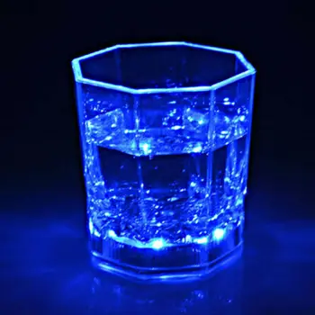 

Magical LED Flashing Cup Christmas Party Bar Club Glow Up Whisky Mug Beer Glass Inductive Rainbow Color Changing Cup for Party