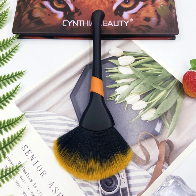 ZZDOG 1Pcs Large Makeup Brushes High Quality Fluffy Fan-Shaped Face Cosmetic Beauty Tools Metal Handle Powder Remove Brush New 01