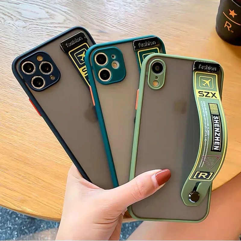 Модный Защитный матовый чехол с ремешком на запястье для телефона iPhone 12 11 Pro Max XR SE