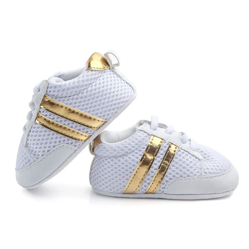 4663064209_688950238