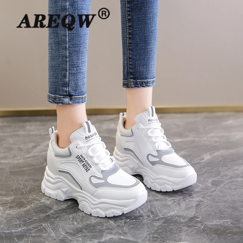 Zapatos Deportivos informales de plataforma alta para mujer, zapatillas  gruesas cómodas que combinan con todo, zapatos de malla transpirables para  otoño, primavera 2022|Zapatos vulcanizados de mujer| - AliExpress