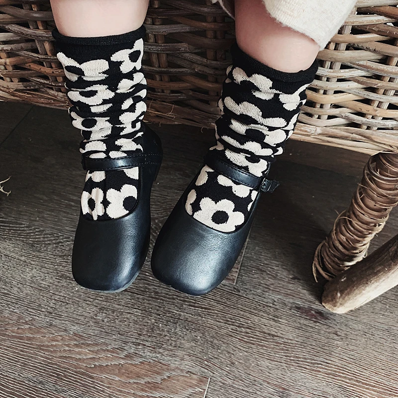 Новые носки для маленьких девочек на весну и осень, носки средней длины для малышей, сон-трава, носки с ворсом, воздухопроницаемые чулки для детей