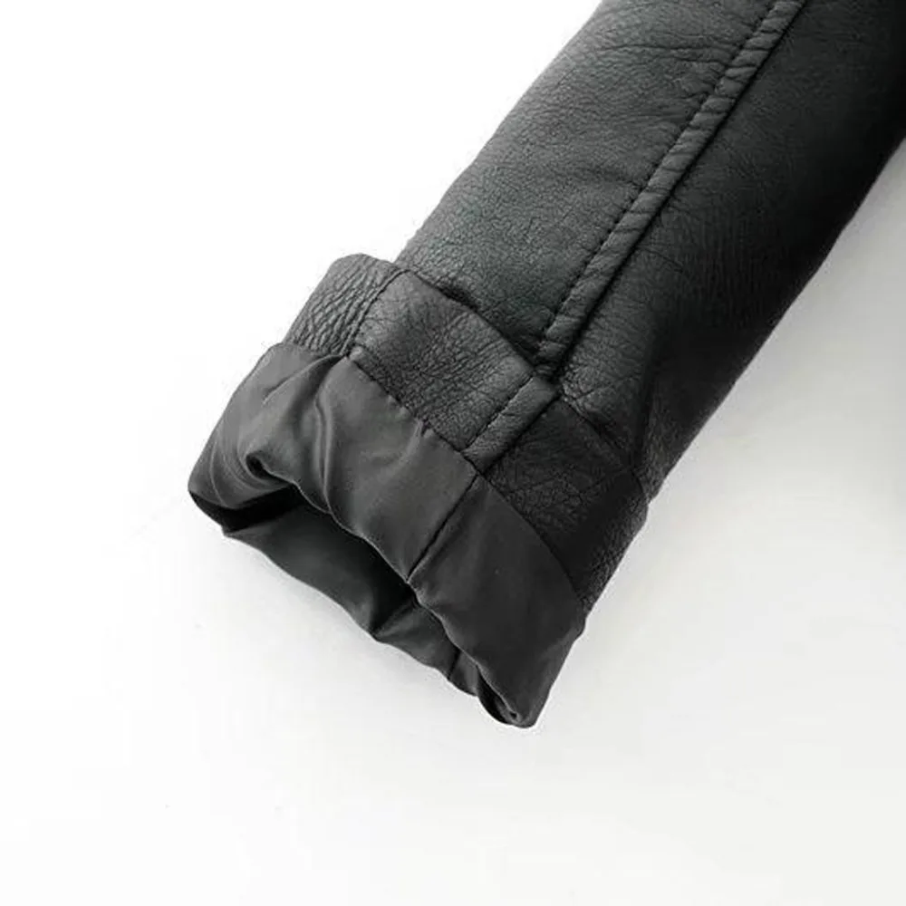 HCJ90730012_0535259882220301416