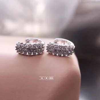 

Free Ship Simple Lovely Girl's Huggies Small Hoops Earrings Full of Rhinestone Classic Minimal Charming Earrings Stud Hoops Gift