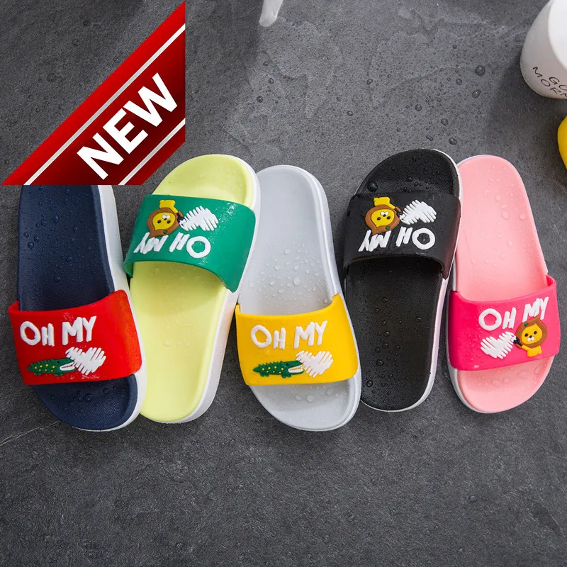 

Slippers; Boys'and Girls' Slippers; Waterproof Shoes With Cartoon Characters; Sandals On The Beach Summer Children's Shoes