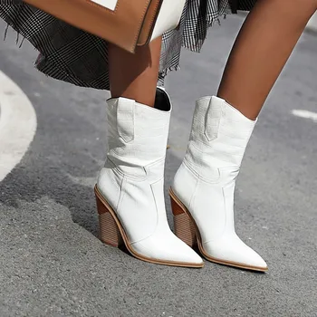

Season 2019 all-match thick high heel pointed short boots large size women's boots