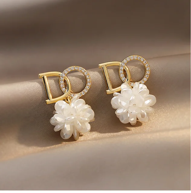Fashion Women's Earrings Set Pearl Crystal Stud Earrings For Women 2021 Boho Geometric Round Flower Tassel Earrings Punk Jewelry 25
