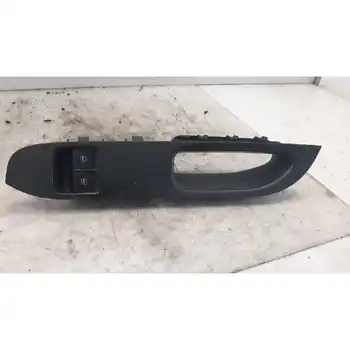 

2 BUTTONS Window Regulator Front Left Seat Ibiza (6l1) 1.4 16v