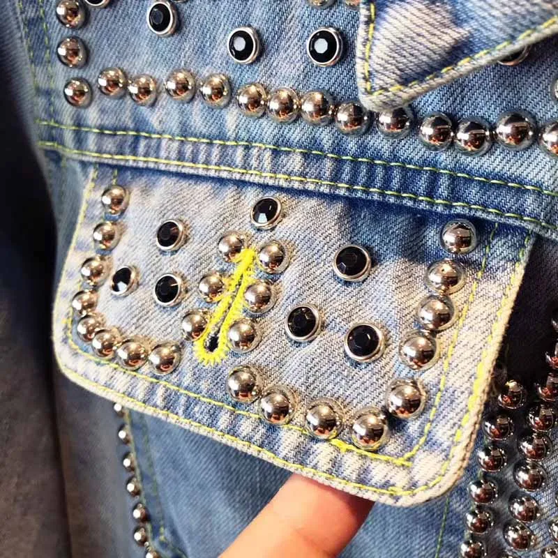 KIOVNO Men Punk Rivet Denim Jackets With Rhinestone Fashion Style Jeans Jackets Outwear Male Multi Pockets Size S-4XL (22)