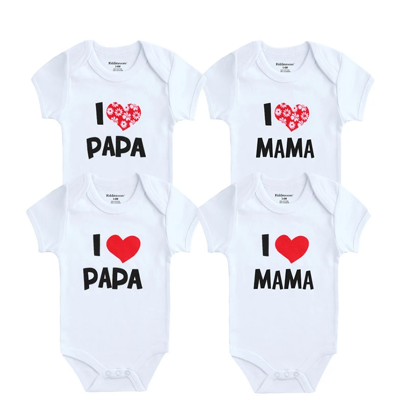 Комплект одежды для маленьких девочек с надписью I Love Papa Mama Комбинезоны мальчиков