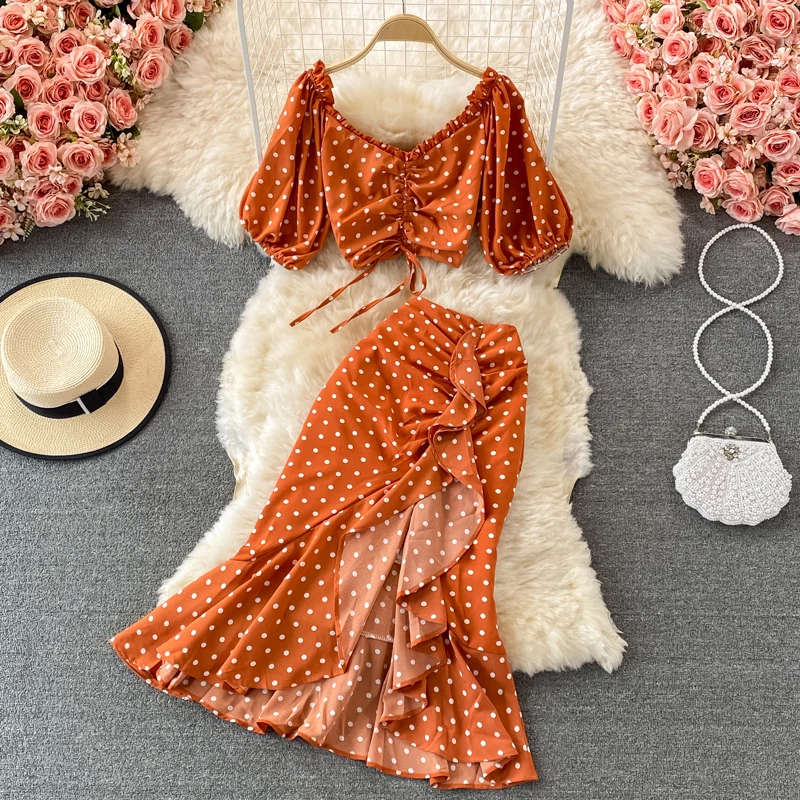

Women Summer Korean Dot Vacation Set Elastic Ruched Short Tops+ Long Skirt Two Piece Medium Size Suits
