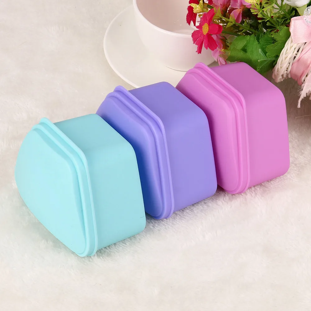 

Dentures box False Teeth Box Storage Case Rinsing BasketPlastic denture box trapezoidal tooth box Denture Bath Appliance