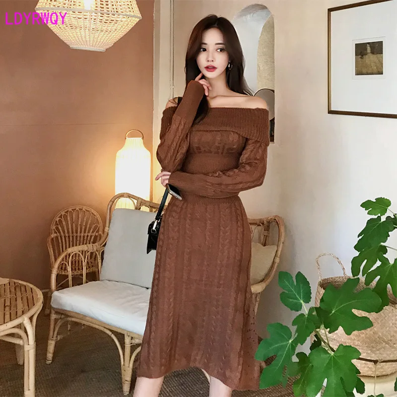 

2019 autumn and winter new Korean women's fashion temperament word collar long sleeves to receive waist slim knit dress