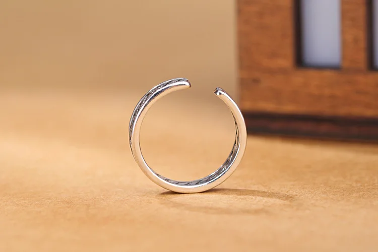 3270814946_1039125567